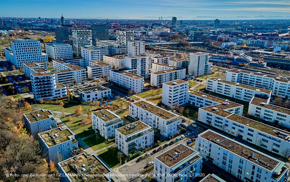 21.11.2020 - Hirschgarten mit Paketposthalle in München